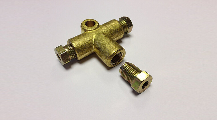 brass-3-way-brake-tee-manufacturers-exporters-importers-suppliers-in-mumbai-india
